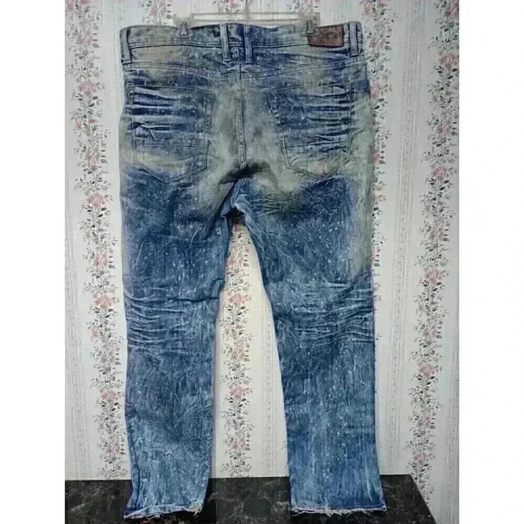 Jordan Craig Legacy Edition Distressed Jeans Men’s Sz 38x32Straight Fit - Picture 2 of 6